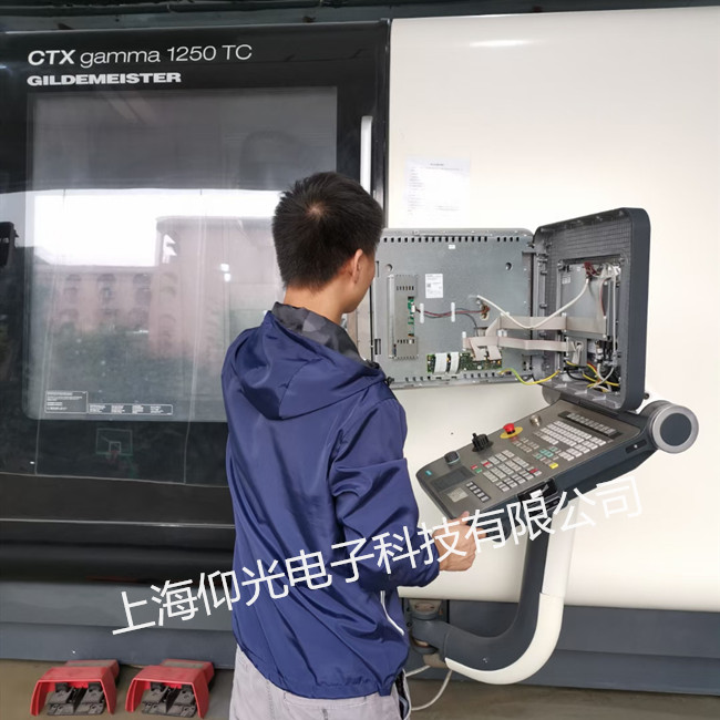 CNC鉆攻機 數(shù)控車床 雕銑機 電腦鑼伺服驅(qū)動器維修品牌不限
