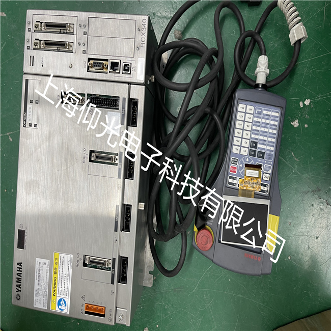 雅馬哈機器人控制器340報BYE聯(lián)不起機器維修